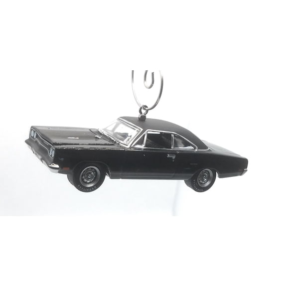 Christmas Ornament for 1970 Plymouth Road Runner Black