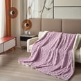 thumbnail image 2 of Manta de terciopelo de torre engrosada de doble capa, manta de sofá de lana de cordero, manta de aire acondicionado para la siesta de oficina, manta para niños, funda de edredón, 2 of 6