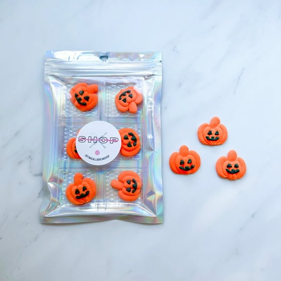 PUMPKIN EDIBLE DECORATIONS