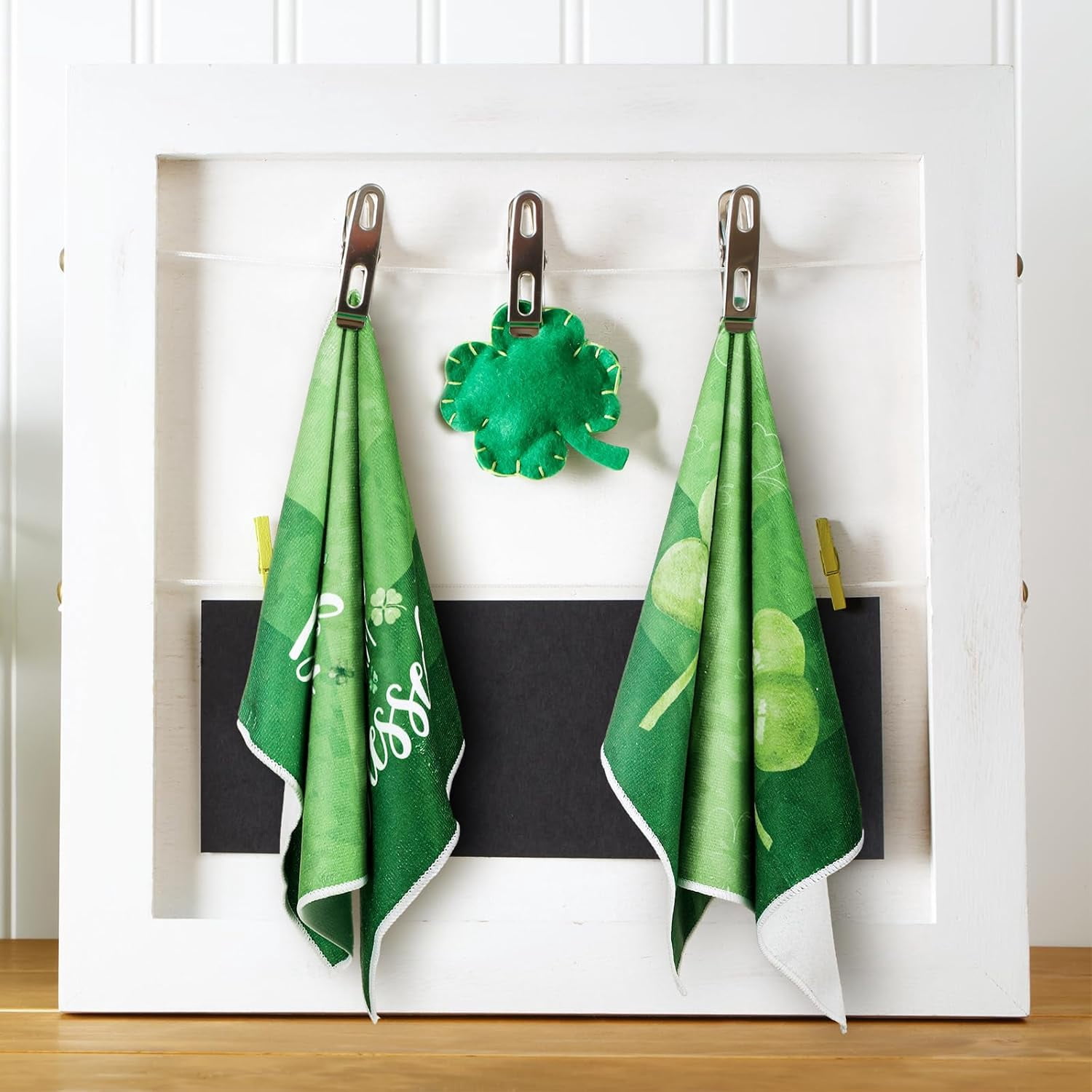 St Patrick''s Day Hand Towels St. Patrick''s Day Kitchen Towels Shamrocks Gnomes Plaid Absorbent Fast Drying Tea Cloth for Kitchen Bathroom Home, 16 x 24 Inches(Gnome)