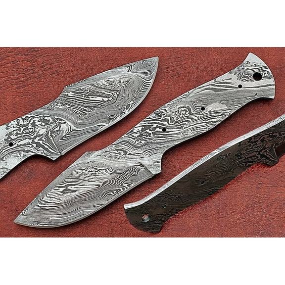 8" clip point Damascus steel blank blade pocket knife with 3.5" cutting