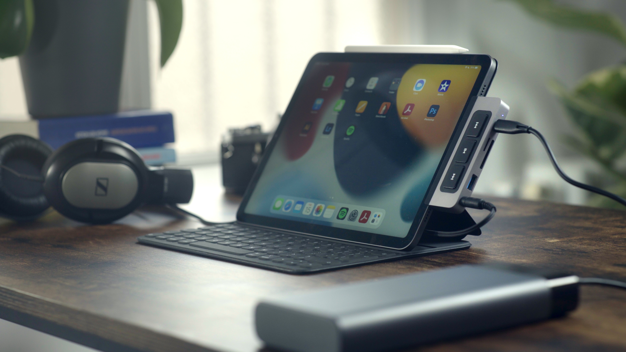 HYPERDRIVE 6-IN-1 USB-C Hub - Walmart.com