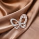 thumbnail image 1 of Broche de perlas con forma de flor de diamante simple, broche de ramillete para abrigo, suéter, hebilla de toalla de seda, 1 of 5