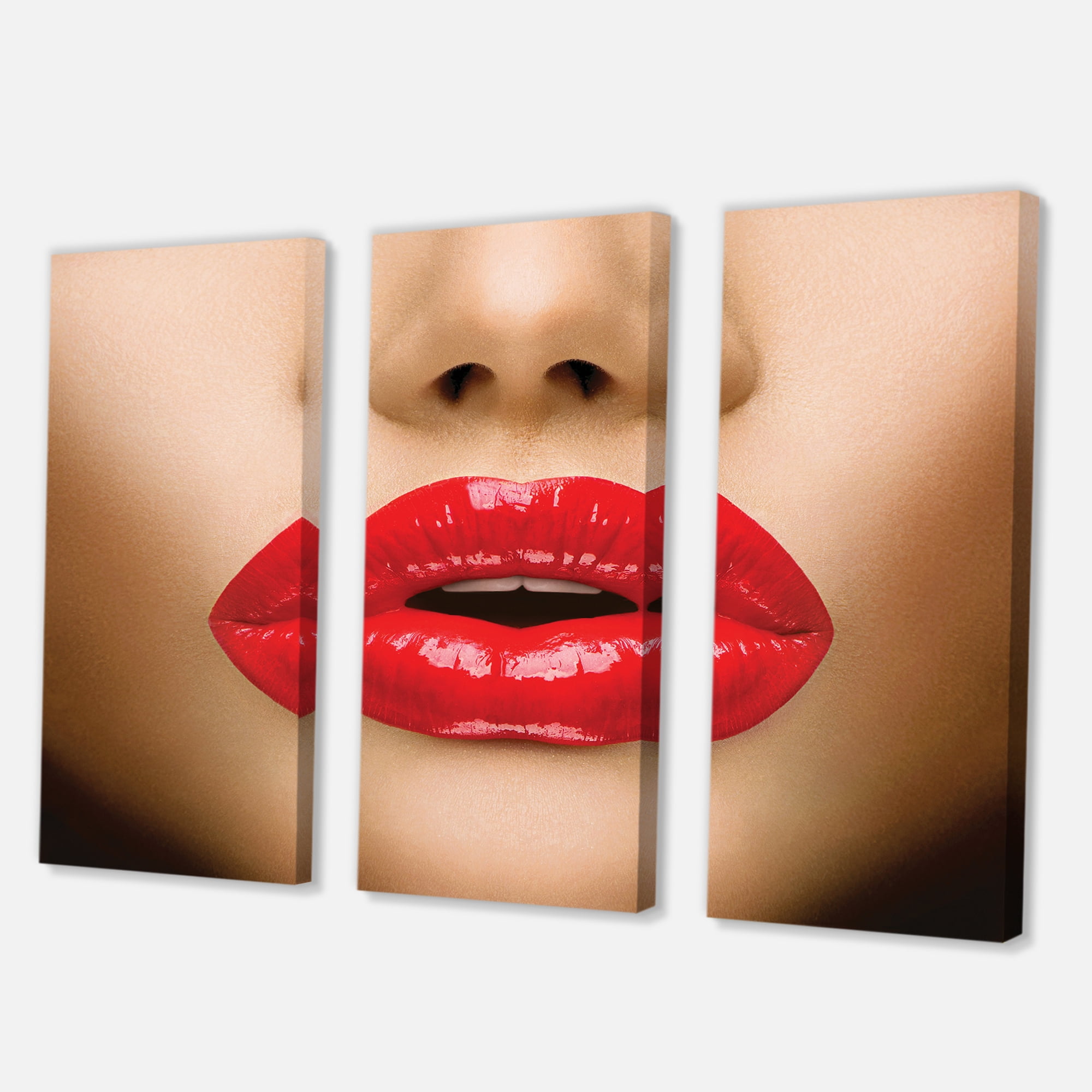 Designart ' Sexy Woman Lips Beautiful Make-Up Close-Up Kiss ' Modern Canvas Wall Art Print