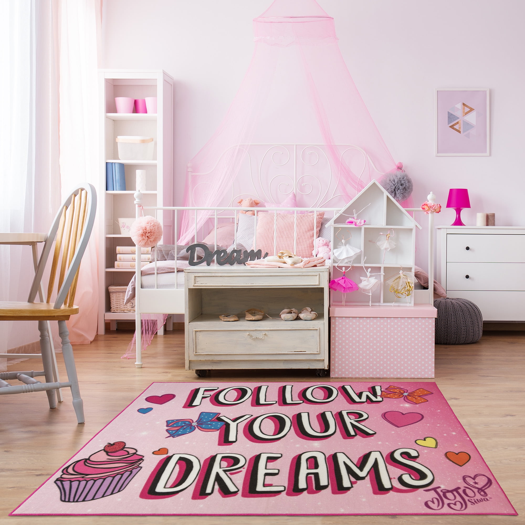 Nickelodeon JoJo Siwa Dreams Rug, 4'6"x6'6", Pink