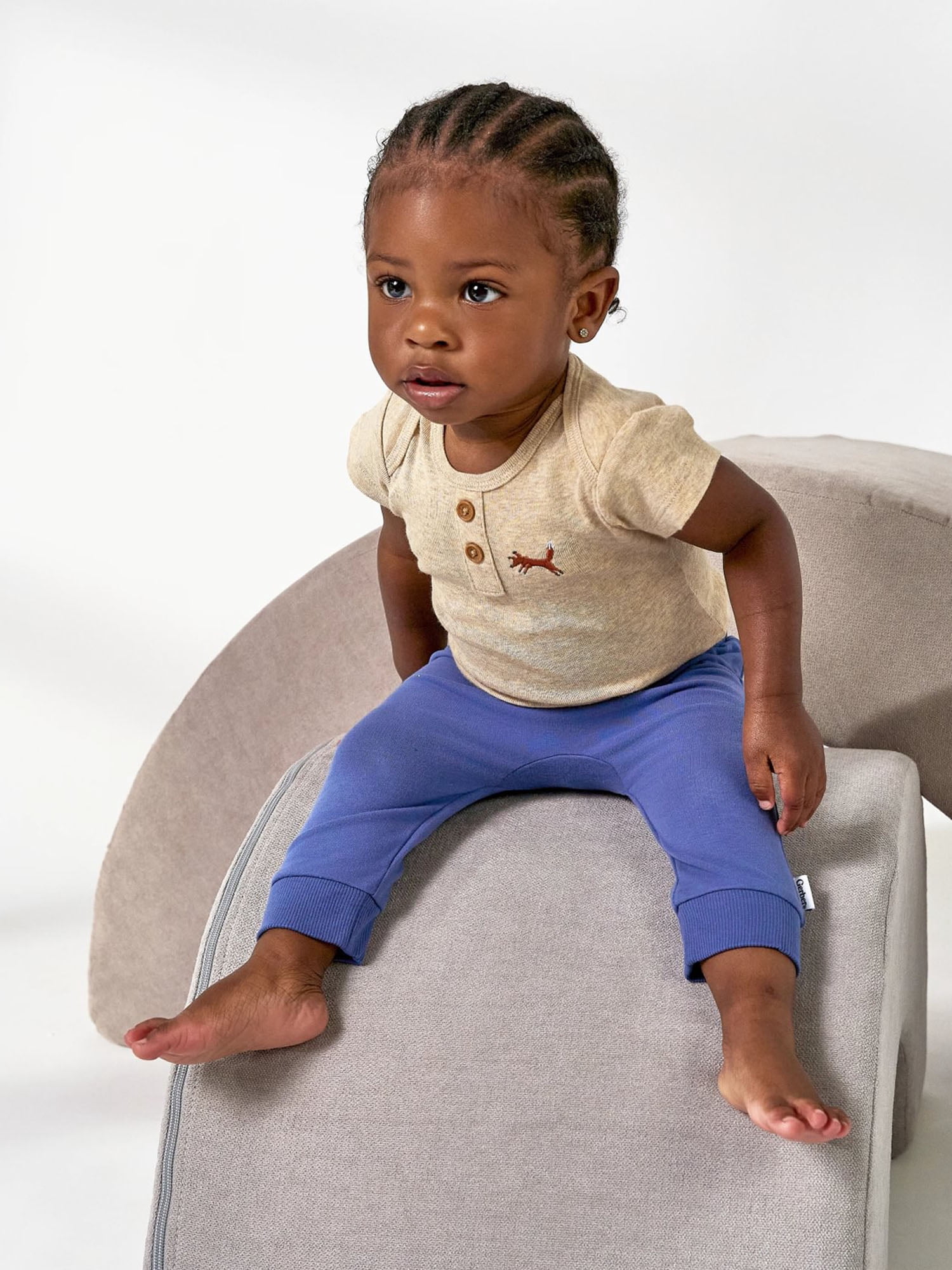 Gerber Baby Neutral Short Sleeve Onesies, 8-Pack, Sizes 0/3 Newborn - 12 Months