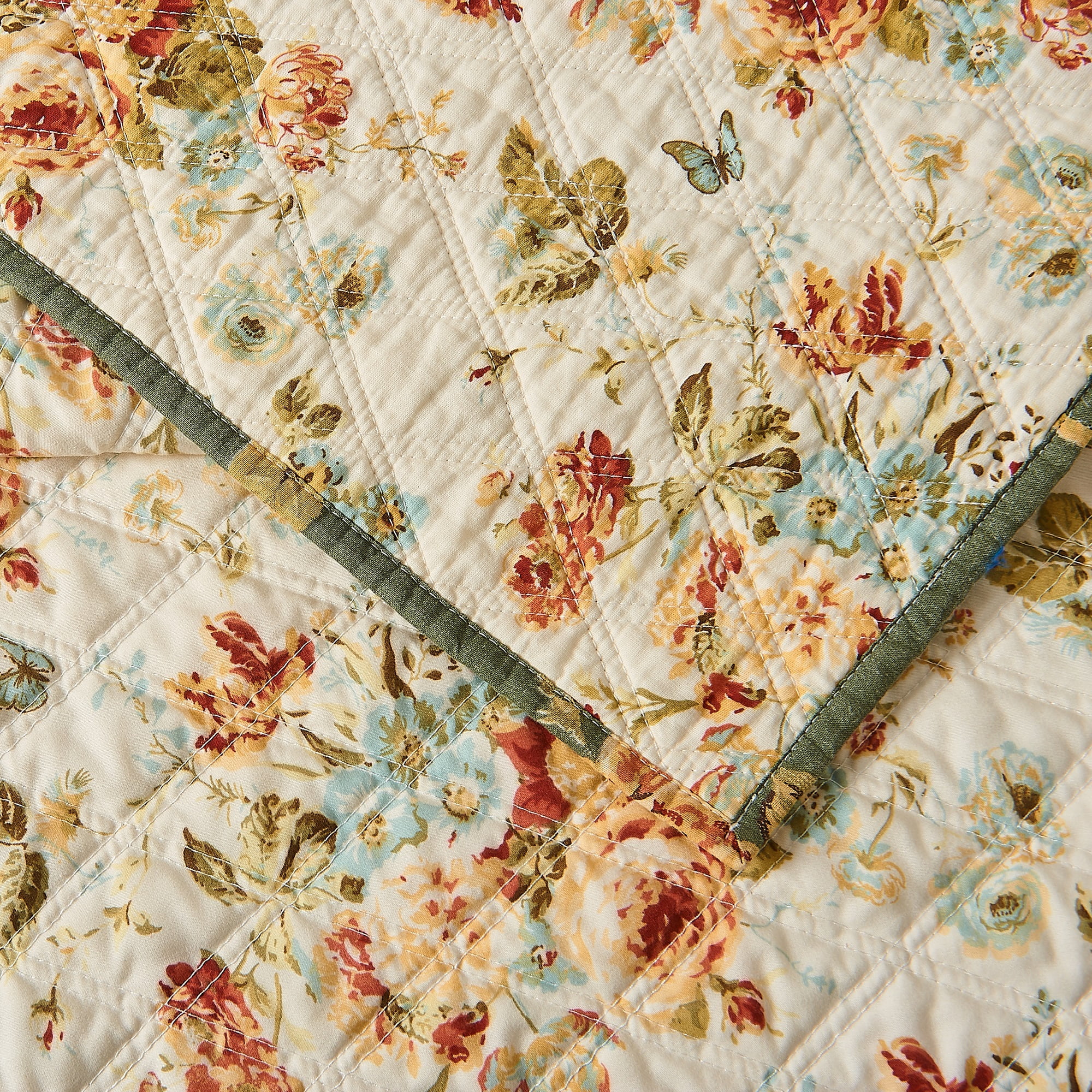 Modern Heirloom Floral Patchwork 3-Piece Quilt Set, Full/Queen