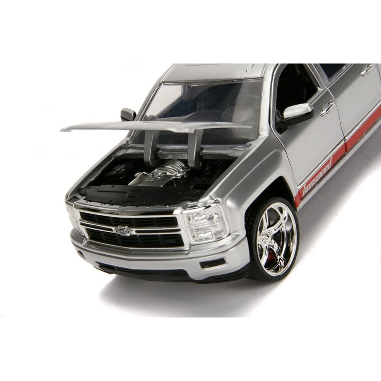 JADA DUB 2002 CHEVY SILVERADO BLACK 1:24 PICKUP TRUCK