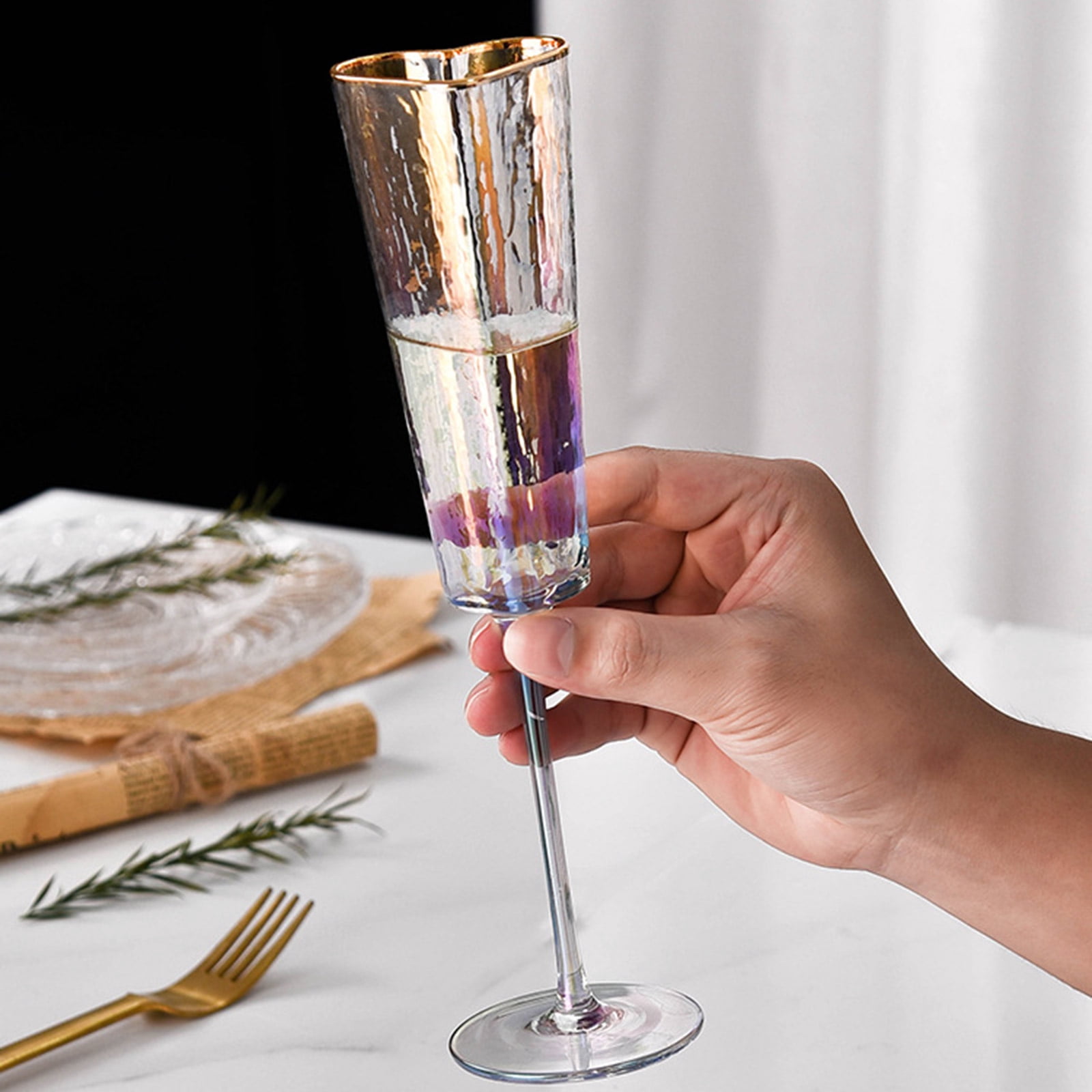 1Pair Elegant Heart Shape Champagne Flute Goblet Gold Rimmed High Stem Glass Cup Wine Drinking Glass for Parties