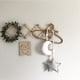 thumbnail image 4 of EeaseMX Adorno colgante de cuentas de madera de luna y estrella para cama de bebé, tienda de juegos, habitación, cuna (luna gris y estrella blanca), 4 of 7