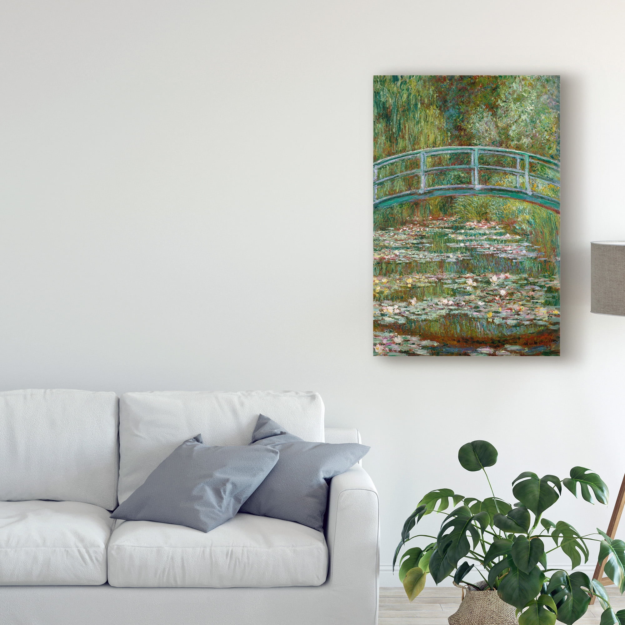 Trademark Fine Art 'Bridge over a Pond of Water Lilies' Canvas Art by Claude O. Monet