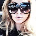 thumbnail image 3 of FEISEDY Vintage Big Square Sunglasses Women Fashion Large Shapes 100% UV400 Protection B2749, 3 of 9