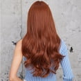 thumbnail image 3 of Pelucas de onda de cuerpo largo para mujer, cabello falso sintético rizado marrón de cobre con flequillo, Natural, uso diario para fiesta, pelucas suaves resistentes al calor, 3 of 4