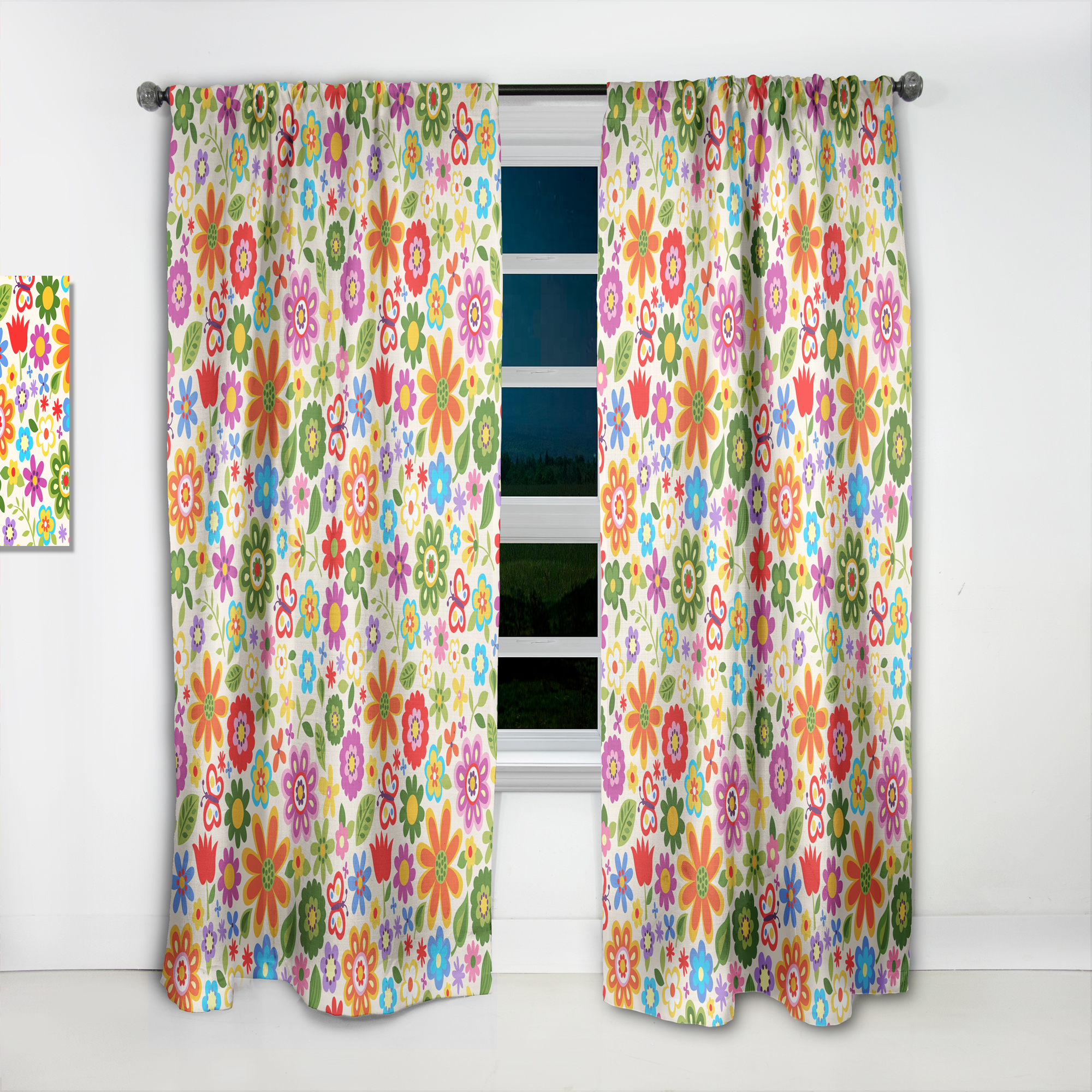Designart 'Floral Retro Pattern XVIII' Bohemian & Eclectic Curtain Panel