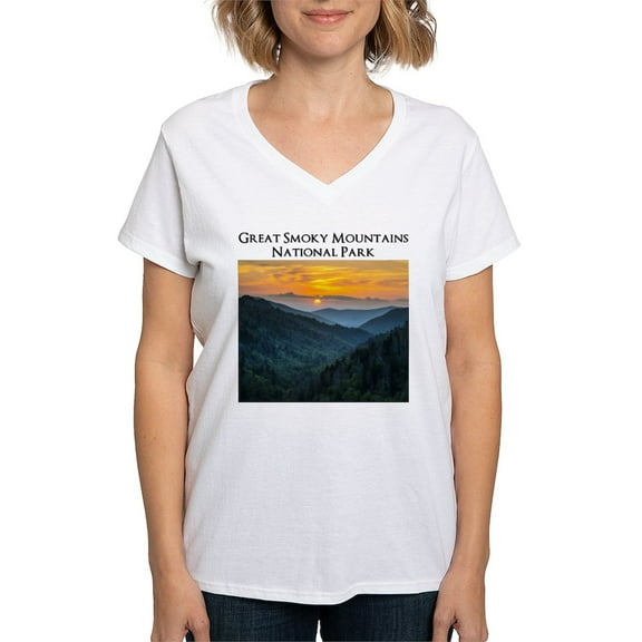 CafePress - Great Smoky Mountains National Park T Shirt - Womens Cotton V-Neck T-shirt