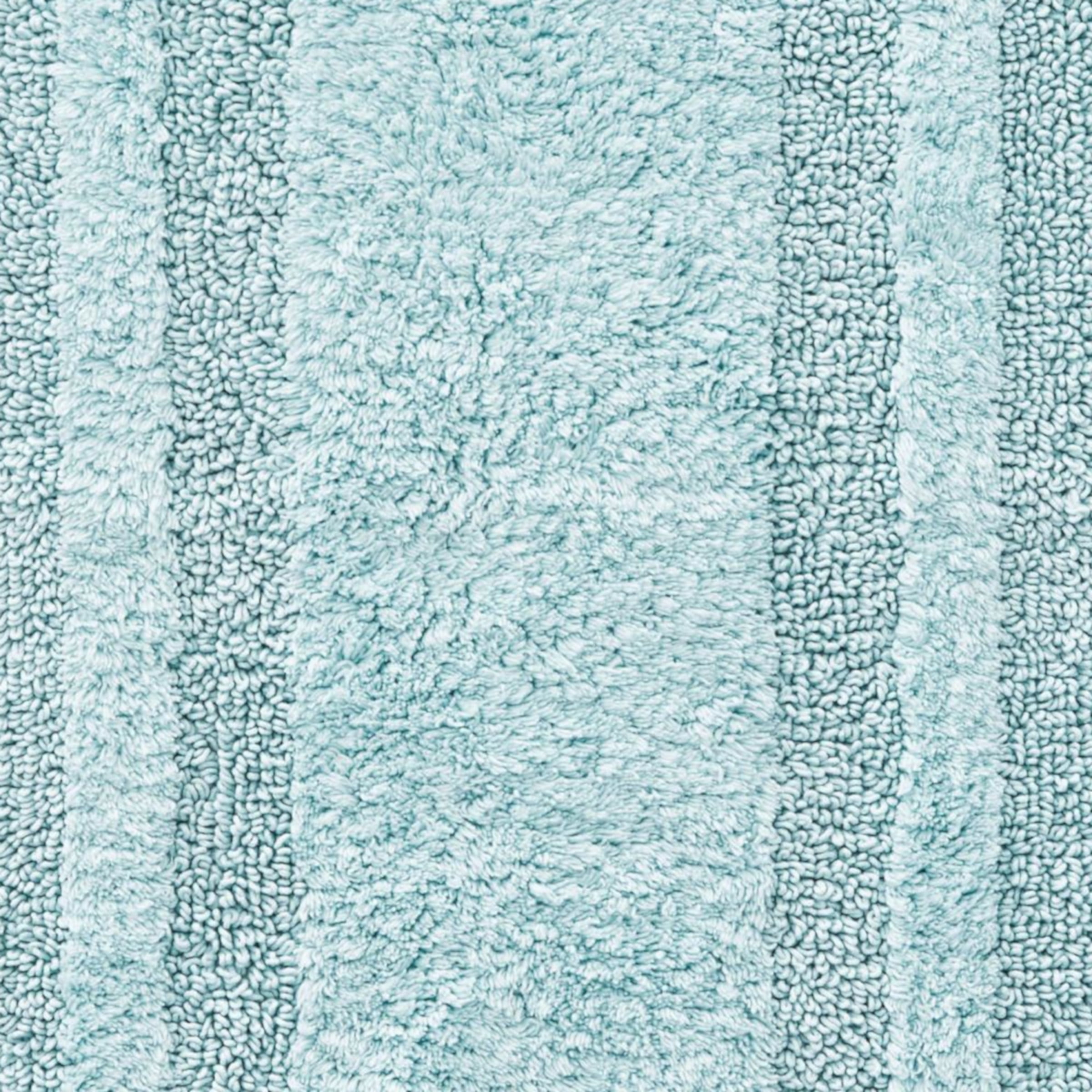 EDDIE BAUER Logan Turquoise Aqua 22 in. x 60 in. Solid Cotton 1-Piece Runner Rug