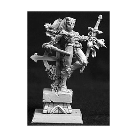 Reaper Miniatures Lola Darkslip - Human Female Thief New