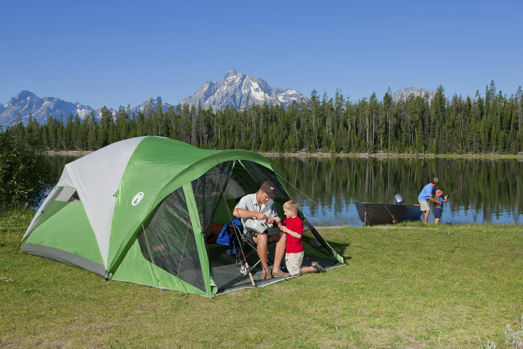 Coleman Evanston™ Screened 6-Person Tent