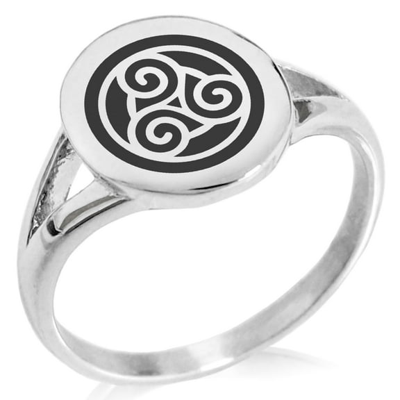 Tioneer Stainless Steel Celtic Triskele Triskelion Circle Knot Minimalist Oval Top Polished Statement Signet Ring