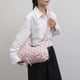 thumbnail image 3 of Bolso Hombro para Mujer Mano Acolchado Al Aire Libre Gran Capacidad, 3 of 9