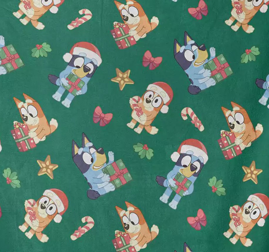 Bluey and Bingo Christmas Presents Green Holiday Silky Soft Blanket Throw