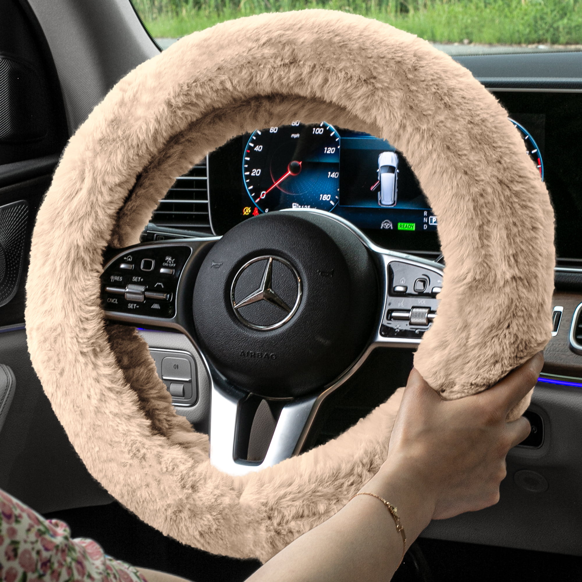  HighnessHwoo Luxury Fluffy Winter Car Steering Wheel Cover for  Women Soft Warm Cute Auto Accessories for Jeep, Truck, Van, F150,  Universal, Fuzzy, Anti Slip, Gray, 15in, Large Size 15.5-16(39-41cm) :  Automotive