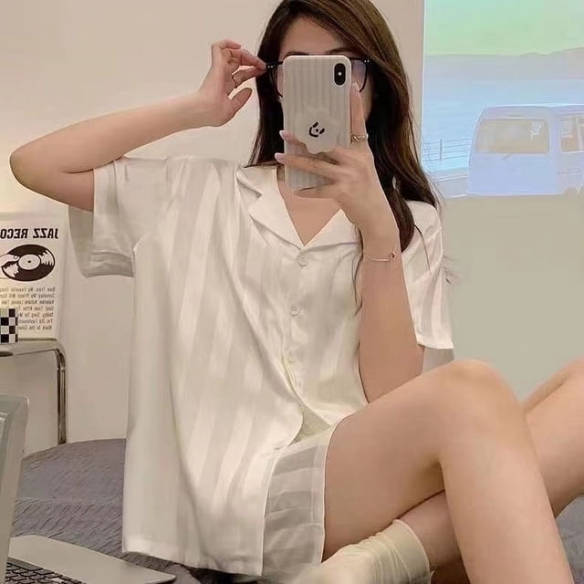 Pijama de seda de hielo para mujer, ropa de verano fina de manga corta, traje de dos piezas para el hogar