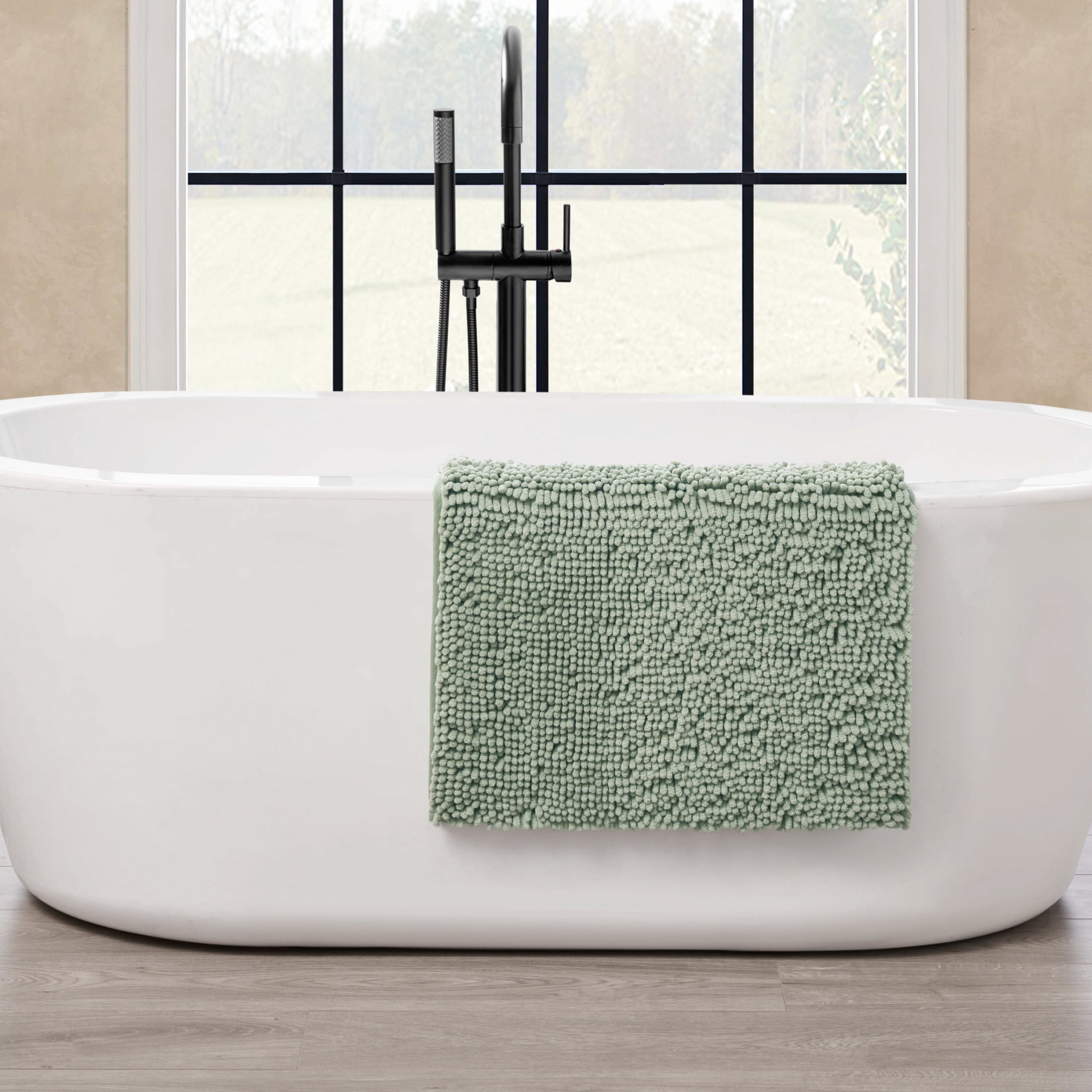 Resort Collection Chenille Plush Loop Bath Mats