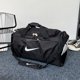 thumbnail image 4 of Nike5858 Ocio Moda Impermeable Resistente Al Desgaste Seco Húmedo Separación Gimnasio Bolsa Corta De Viaje, 4 of 4