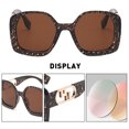 thumbnail image 3 of Gafas de sol huecas de la tendencia de la moda de la calle de las gafas de sol del marco cuadrado, hechas de PC y metal, 3 of 5