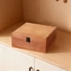thumbnail image 5 of Caja de Almacenamiento de Madera con Tapa Abatible | Organizador de Madera Maciza Gruesa | Contenedor de Madera Natural Resistente de Varios Tamaños | Cierre Seguro para El Hogar y La Oficina | Porta, 5 of 6