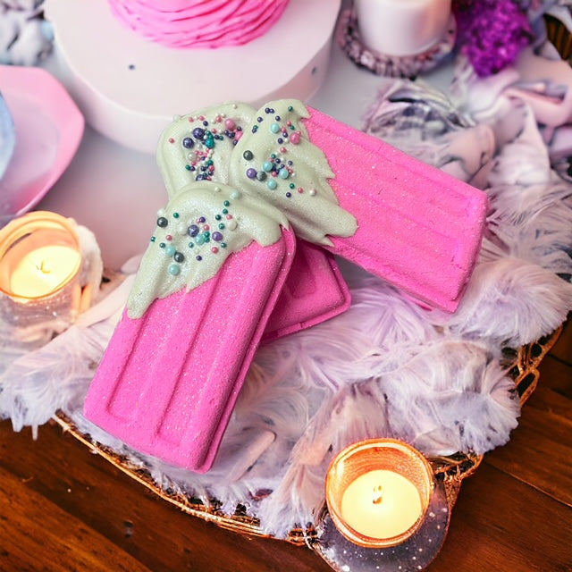The Lavish Goat, Specialty Prize Bath Bomb Bundle and Save!
