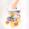 thumbnail image 3 of Set de regalo Bath Time Essential Ubbi Muted con 4 juguetes de baño, 3 of 5