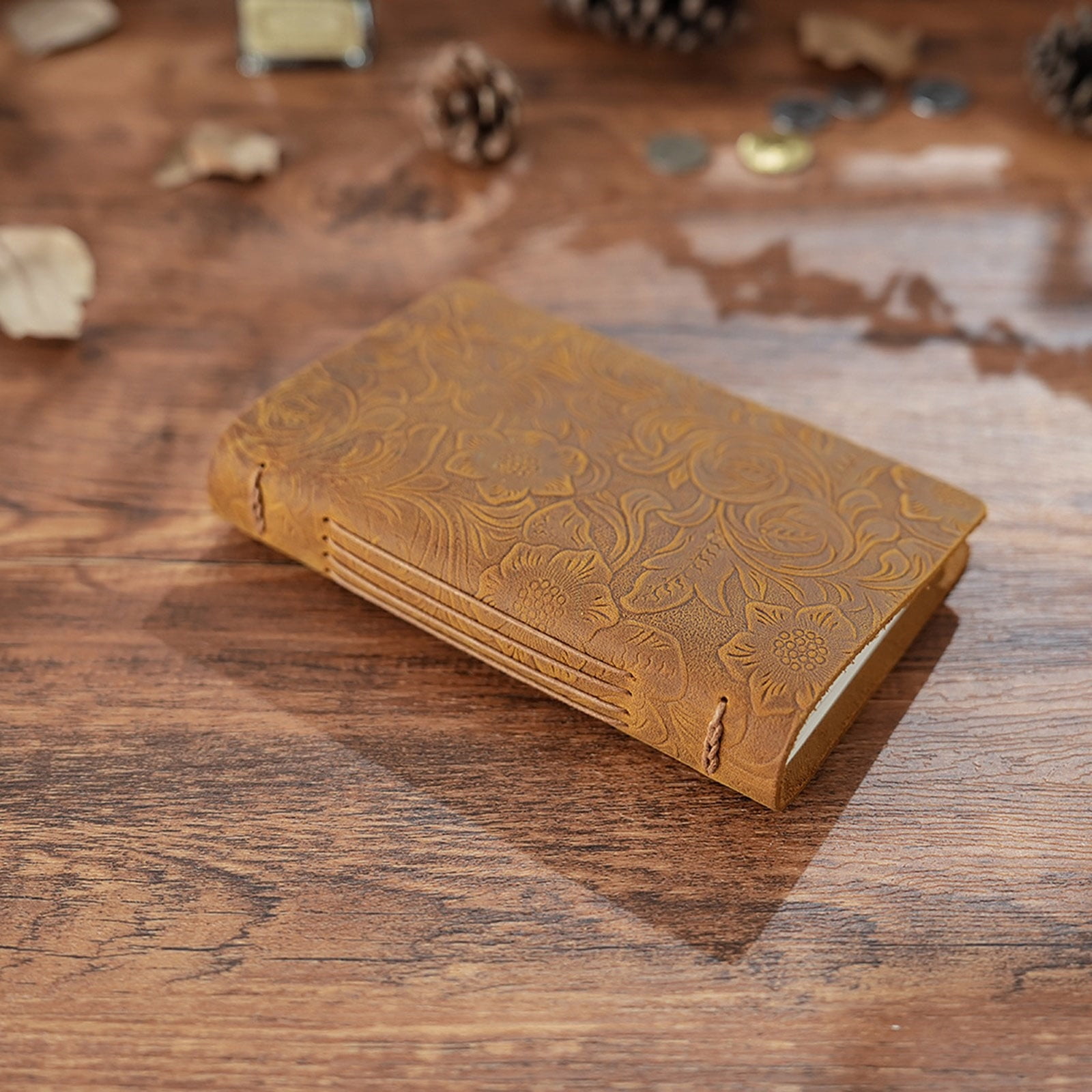 Portable Leather Notebook with 240 Pages Multipurpose Paper Retro Journal for Men Women Sketching Writing