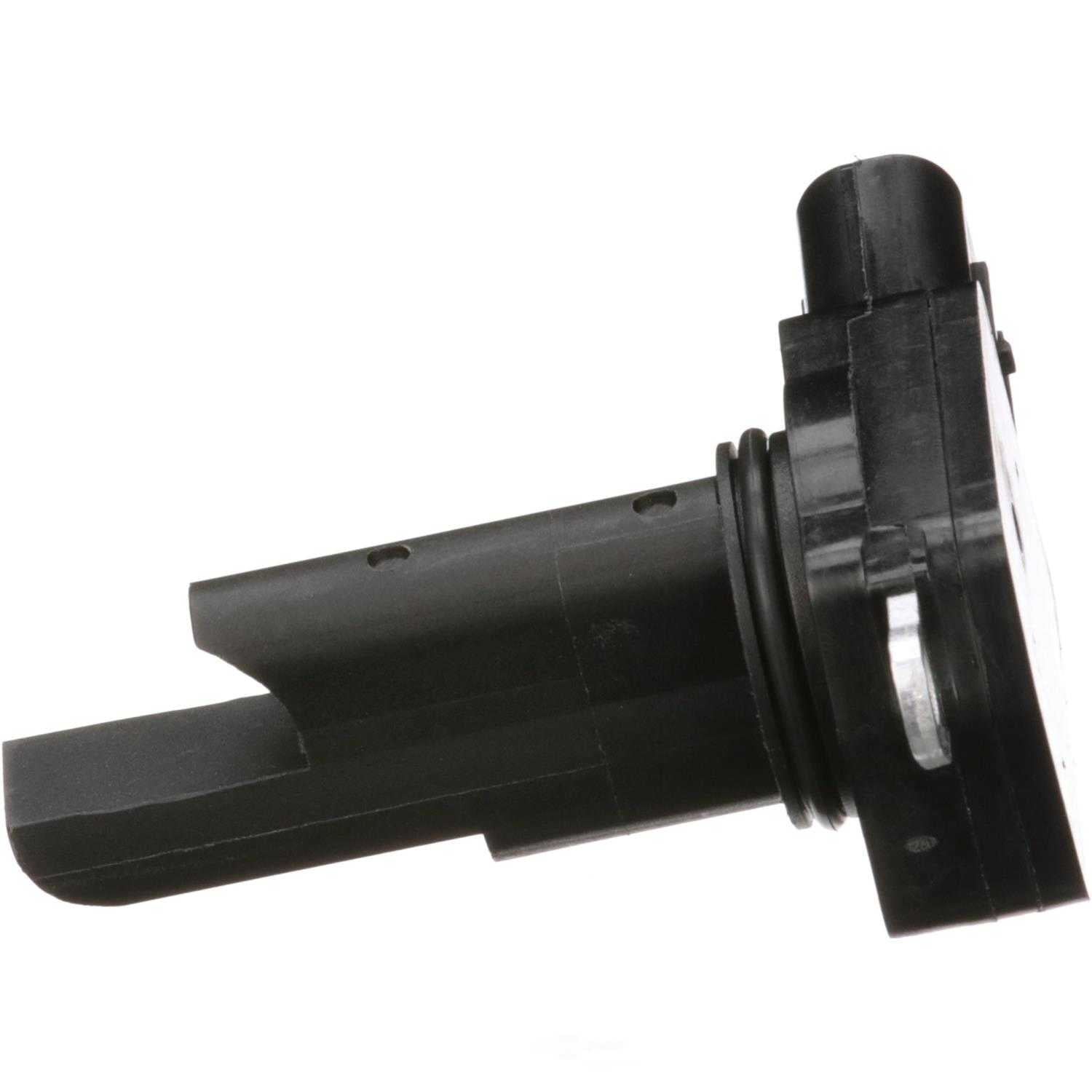 Standard Motor Products MAS0446 Mass Air Flow Sensor