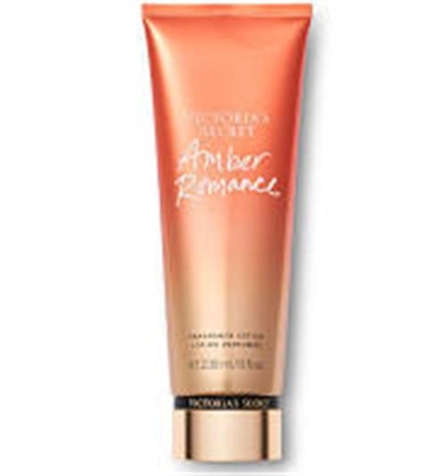 VICTORIA SECRET AMBER ROMANCE BODY LOTION 8.4 OZ AMBER ROMANCE/VICTORIA SECRET BODY LOTION 8.0 OZ (236 ML) (W) AMBER & CREAM ANGLAISE