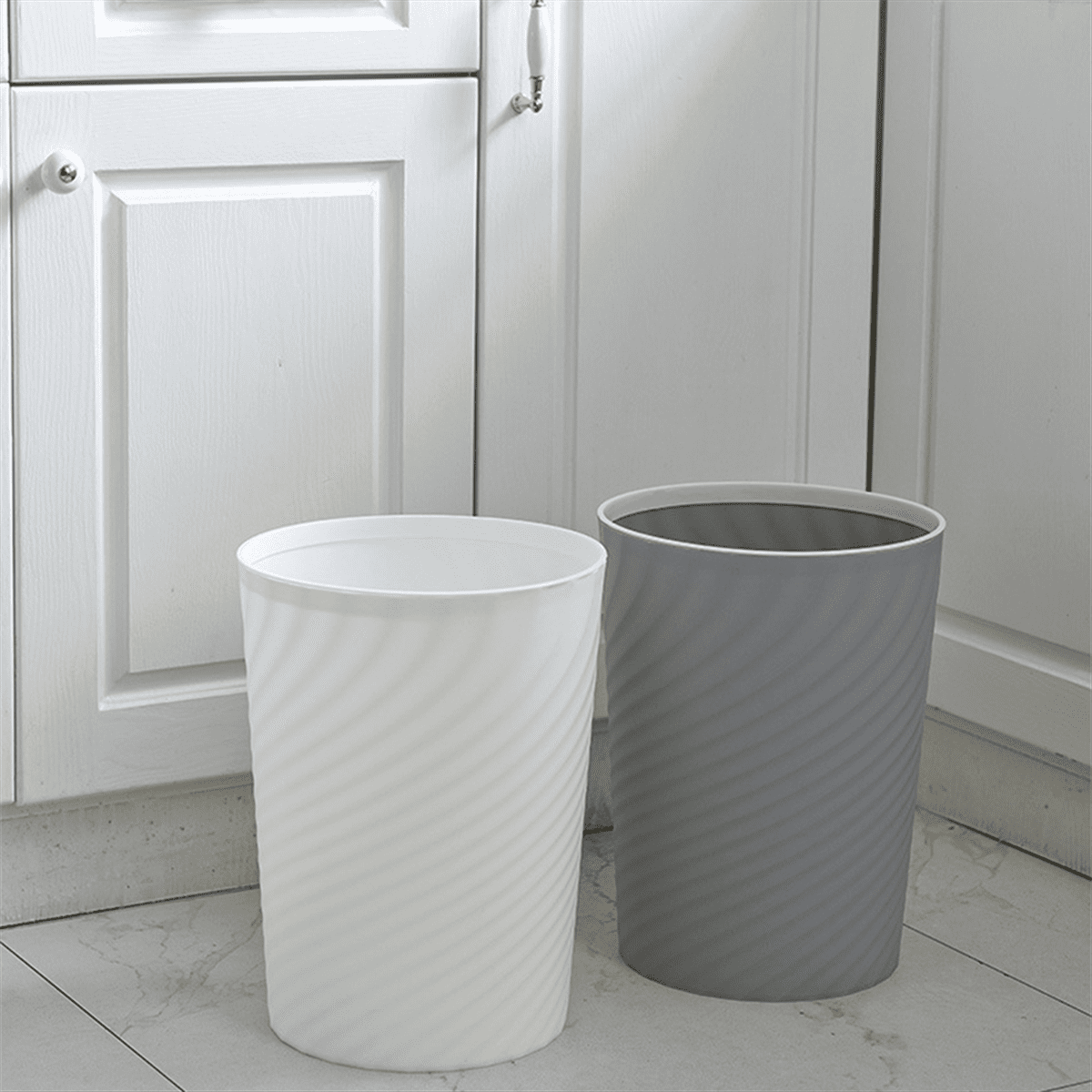 Small Trash Can, 3Pcs Bathroom Trash Can, Slim Round Waste Basket, for Kitchen, Dorm, Bedroom, Office, Living Room-White