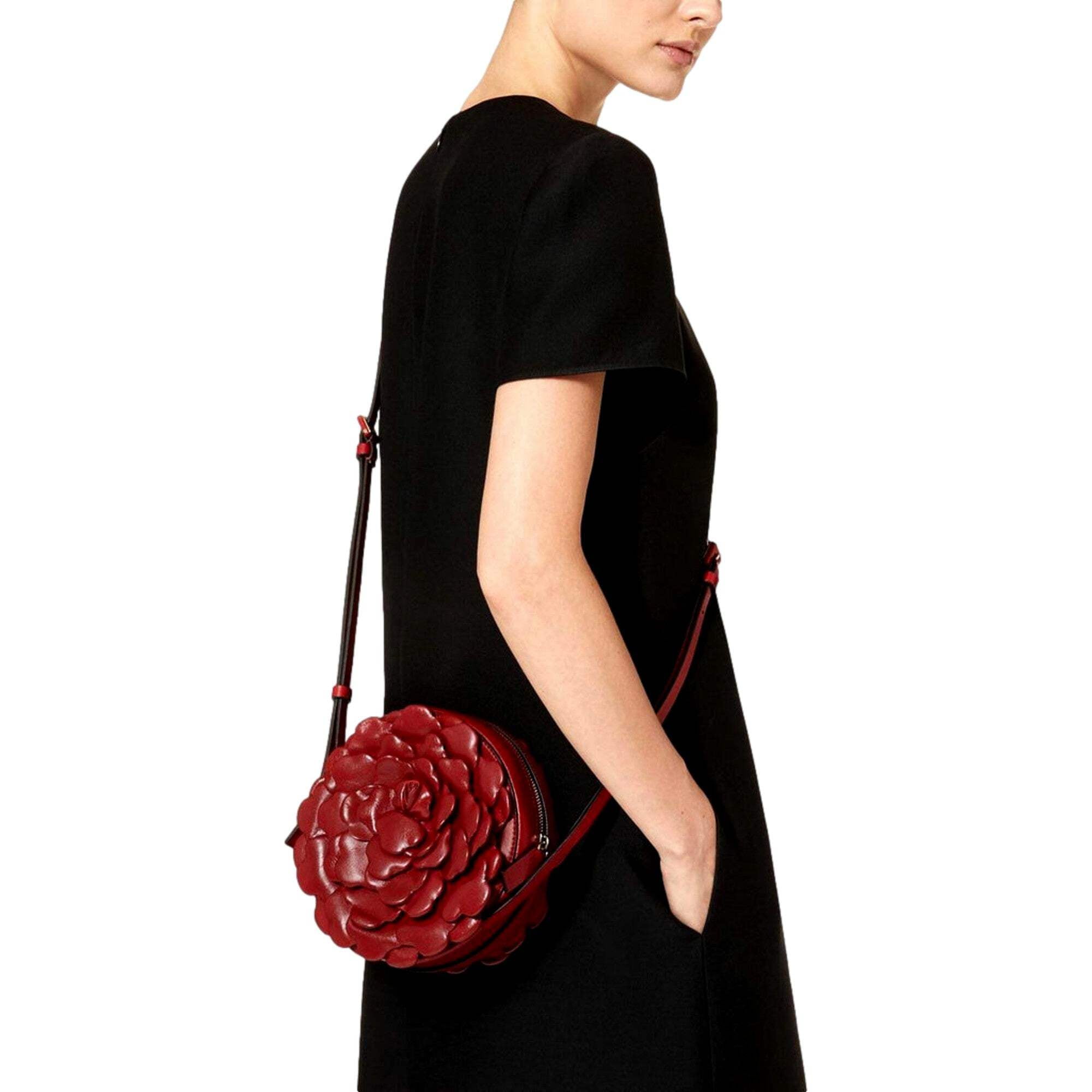セール VALENTINO Atelier Bag03 Rose Edition ショルダーバッグ Valentino Garavani Atelier Bag 03 Red Oro Rose Edition