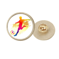 thumbnail image 1 of Broche Ronde en Métal Doré pour Athlètes de Football, 1 of 3