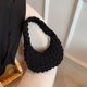 thumbnail image 3 of Bolso Hobo Bsvklp Con Burbujas para Mujer negro, 3 of 9