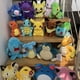 thumbnail image 2 of Juguete de peluche de Pokémon de alta calidad con etiqueta de dibujos animados de Anime Pikachu Charmander Squirtle Bulbasaur muñeco de peluche regalo para niños, 2 of 5