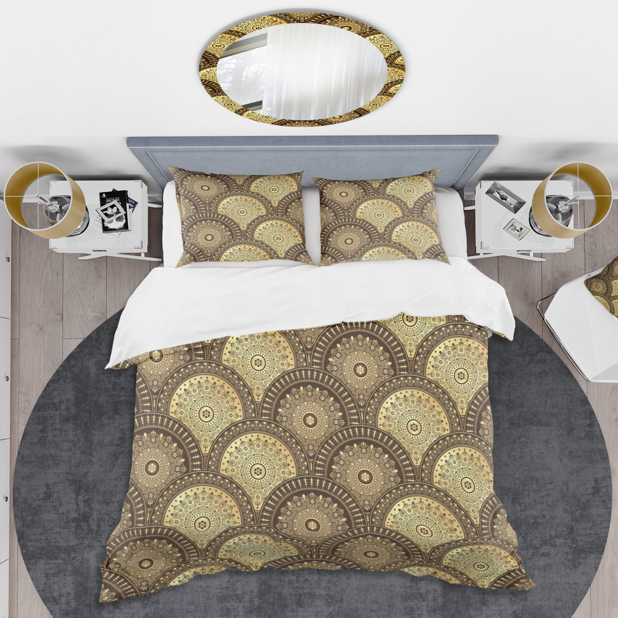 Designart 'Golden Circular Pattern I' Mid-Century Modern Duvet Cover Set