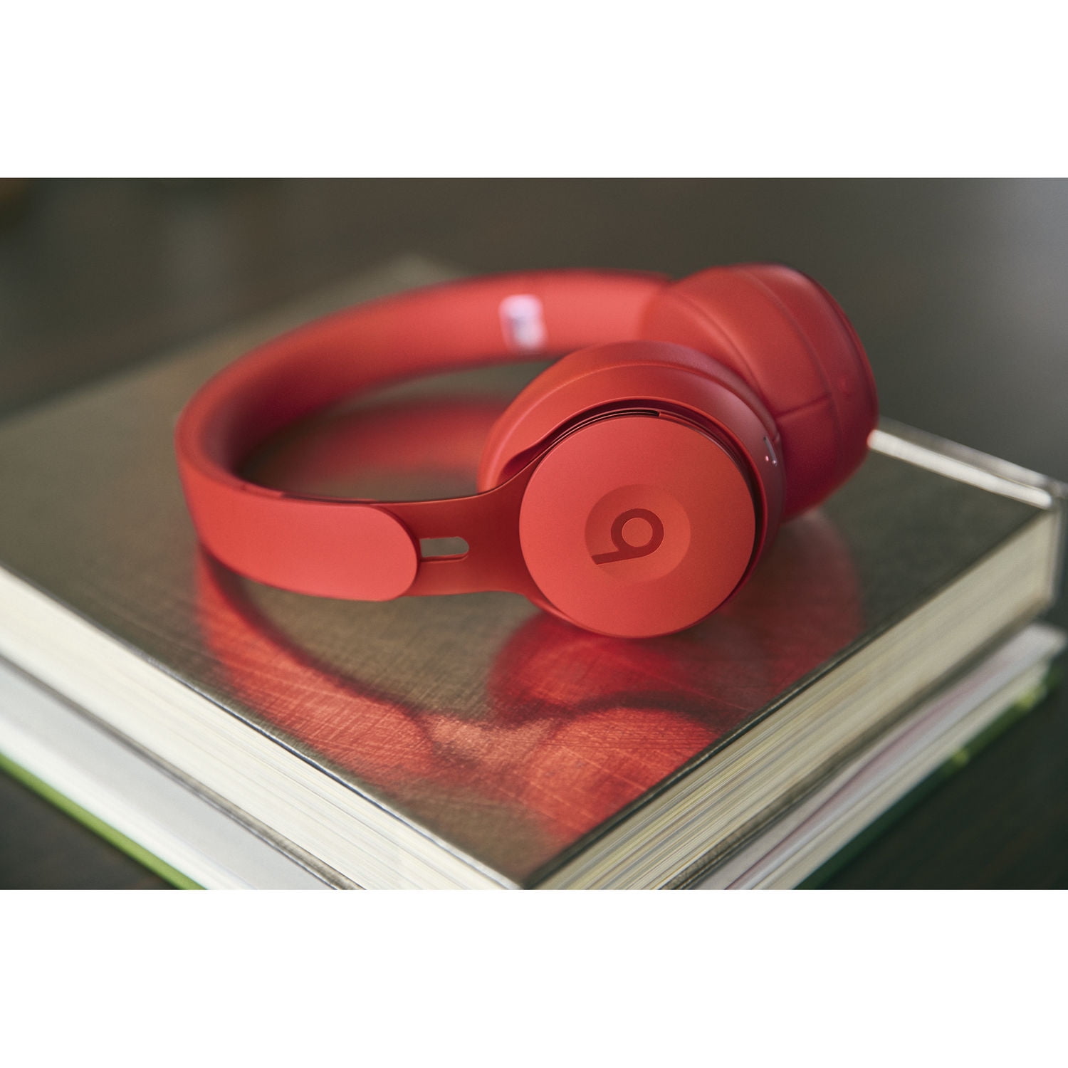 Beats Solo Pro Wireless Noise Cancelling On-Ear Headphones - Apple H1  Headphone Chip, Class 1 Bluetooth, 22 Hours of Listening Time, Built-in