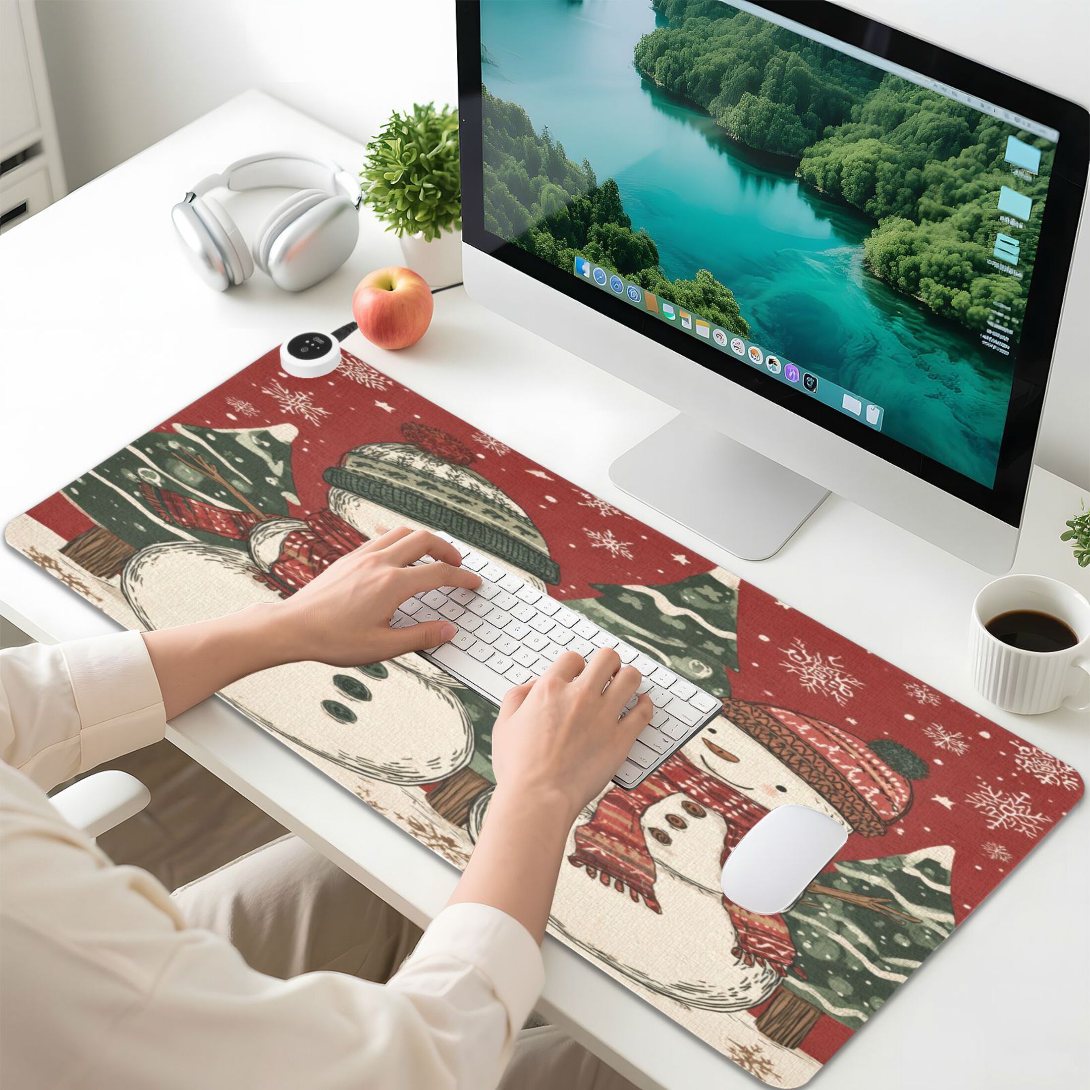Wobogo Snowman Twins Heated Mouse Pad Extra-Large Desk Mat With 3 Heating Levels and 3-hour Auto Shut-Off Protection Ideal for Computer Keyboards Home Office Hand-warming Essential 31.5in × 13in