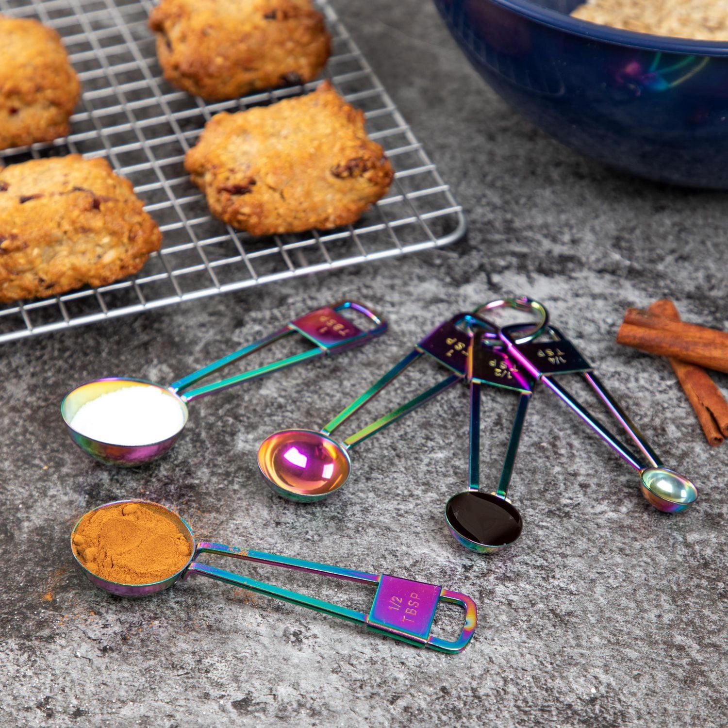 Thyme & Table Measuring Spoon, Rainbow