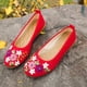 thumbnail image 2 of Zapatos planos bordados vintage para mujer con flores y punta redonda, 2 of 3