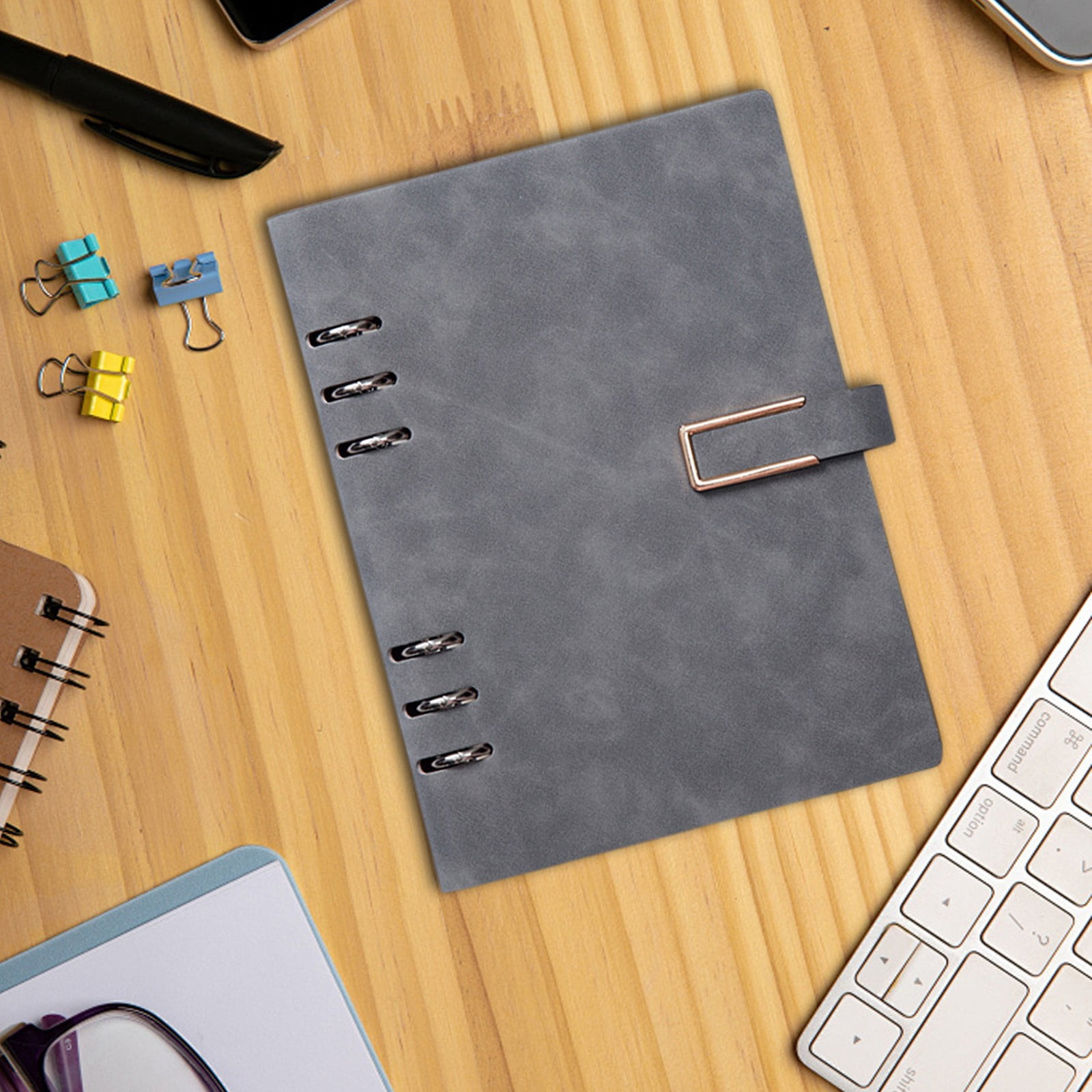 SLUOHZXI Refillable Leather A5 Loose Leaf Notebook With Clip, Loose Leaf Binder with 6 Ring，Hand-Crafted Leather Folio,9.13in×6.77in，Grey.