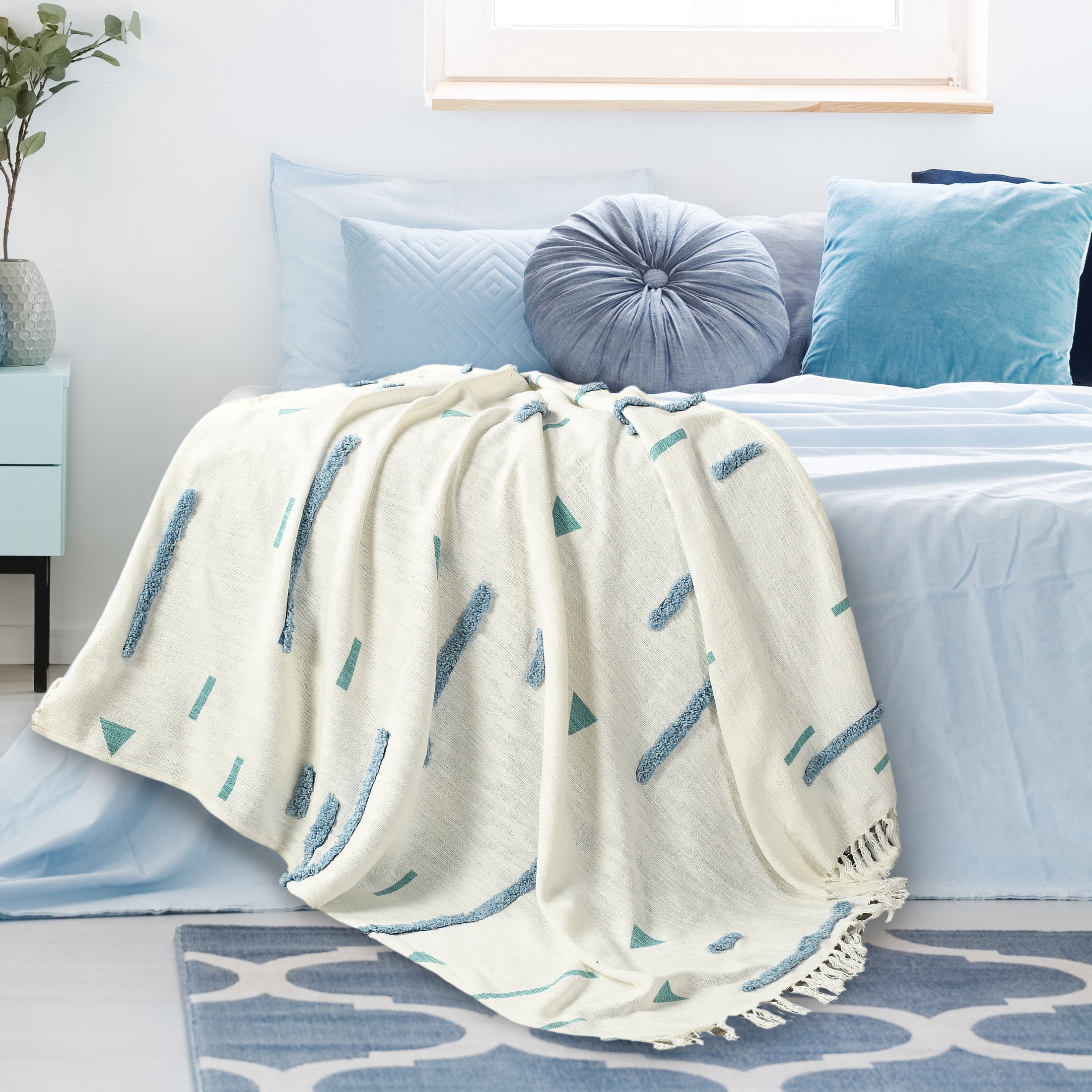 LR Home Cream/Blue Embroidered Geometric Adult Cotton Throw Blanket, 50" x 60"