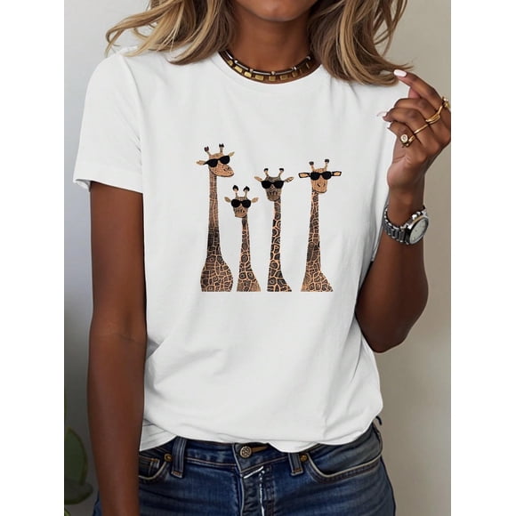 Giraffe Print Short Sleeve T-Shirt With Eyelashes For Casual Outfits For New Year Clothes Graphic ChCamisetas de verano para mujer, manga corta, cuello redondo, casual, lindo, con gráficos, camisetas