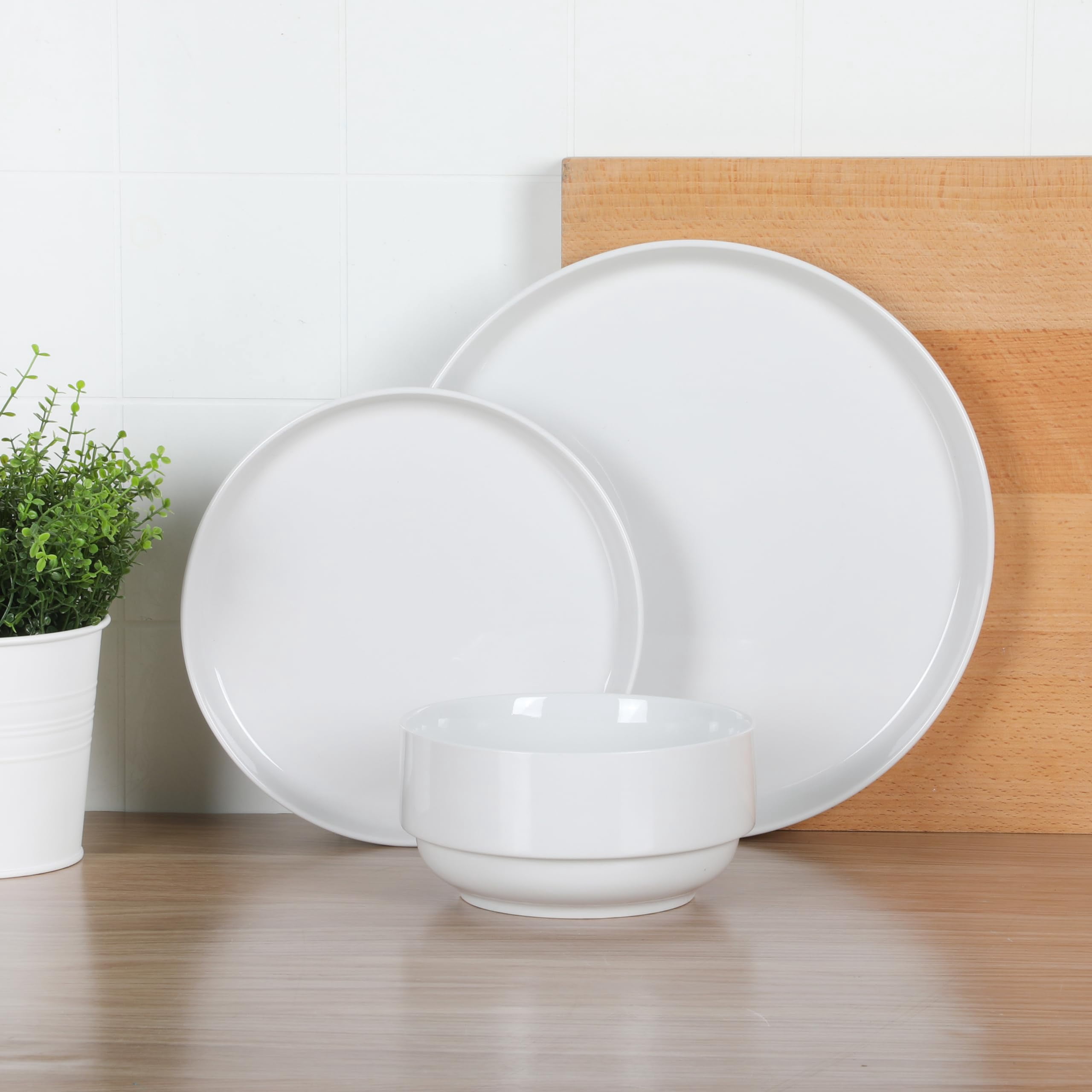 Home Zen Buffet White Porcelain Dinnerware Set for 4 with Square Plates, Bowls, Mugs, Chip and Scratch Resistant, Dishwasher and Microwave Safe, 16 Piece